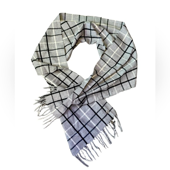 Calvin Klein Gray Flannel Scarf - Picture 2 of 8